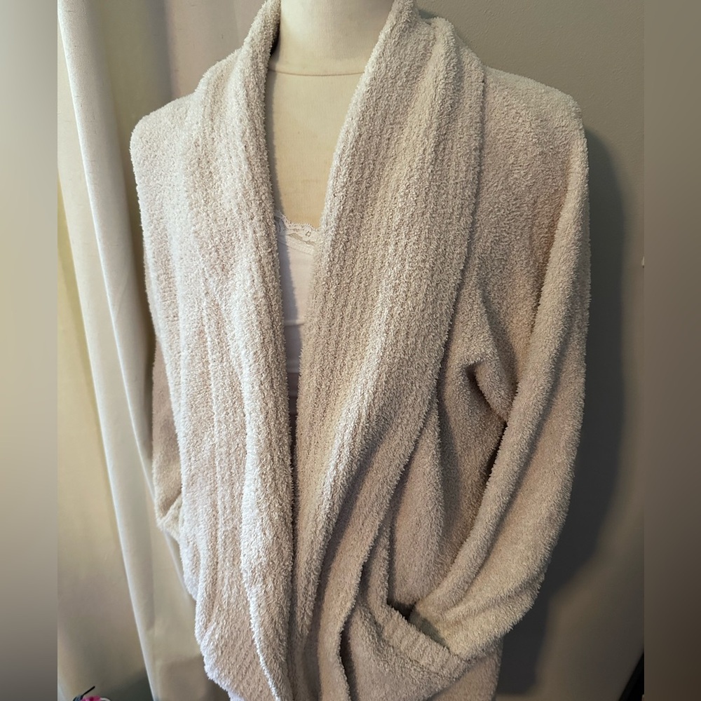 Cupcakes & Cashmere Womens Fuzzy Cardigan; Size Medium; Cream Color
